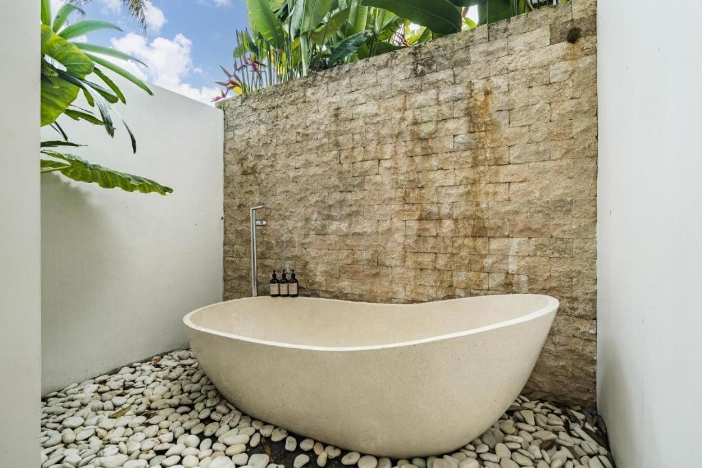 Luxury Escape 6 Bedroom Tropical Private Villa Cyn Ubud  Bagian luar foto
